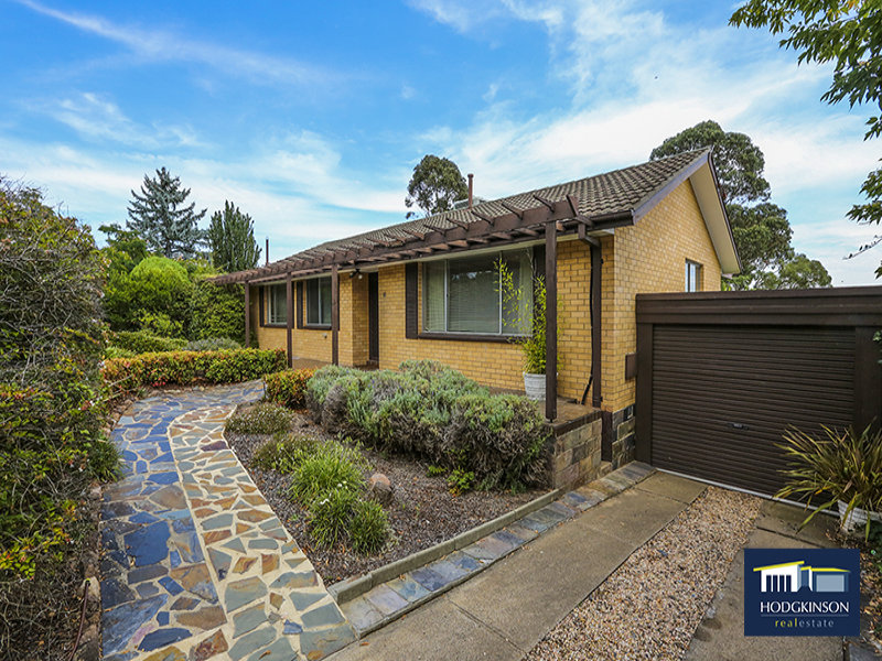 18 Ardlethan Street, Fisher, ACT 2611