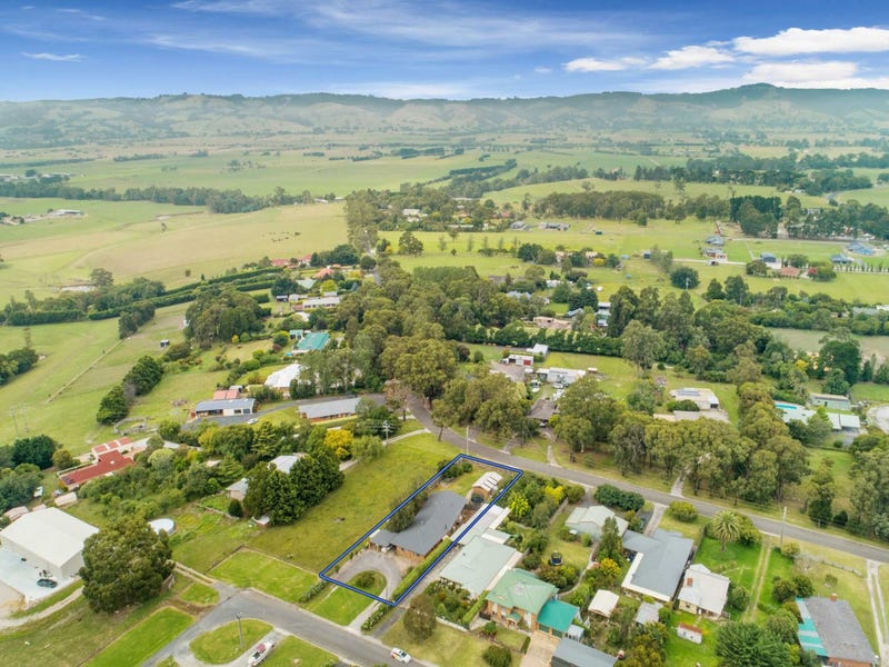 70 Young Street, Darnum, VIC 3822 - realestate.com.au