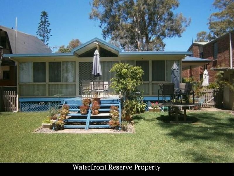 7 Lakeshore Avenue, Kingfisher Shores, NSW 2259