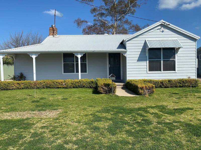 43 Inglis Street, Mudgee, NSW 2850 Property Details