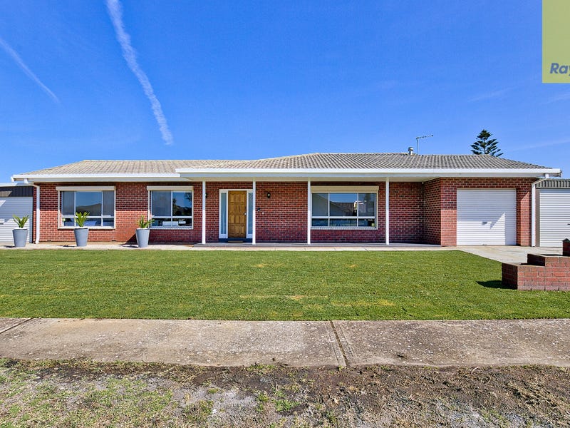 Sold Property Prices & Auction Results in West Lakes, SA 5021 Pg. 12