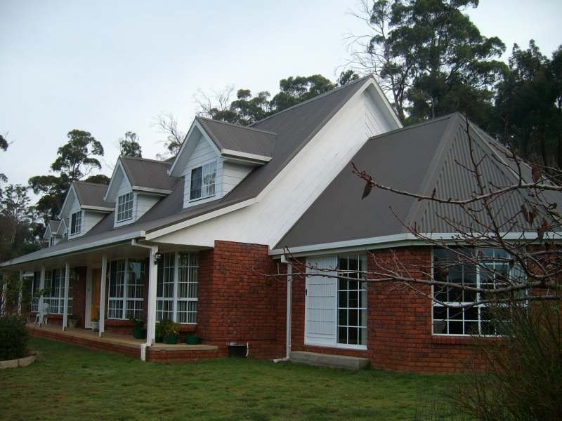 4 Illawong Place, Riverside, Tas 7250 Property Details