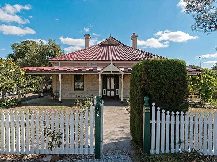42 Langmeil Road, Tanunda, SA 5352 Property Details