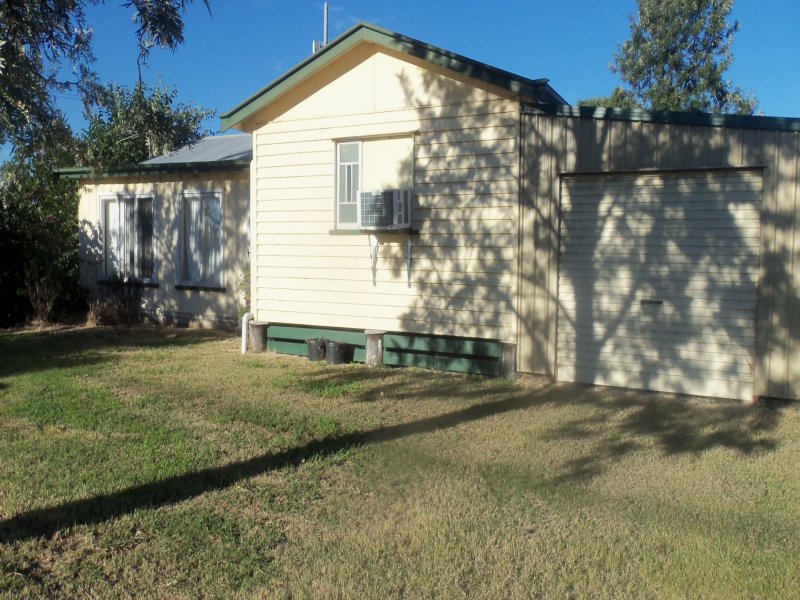 10 Stewart St, Jandowae, Qld 4410 Property Details