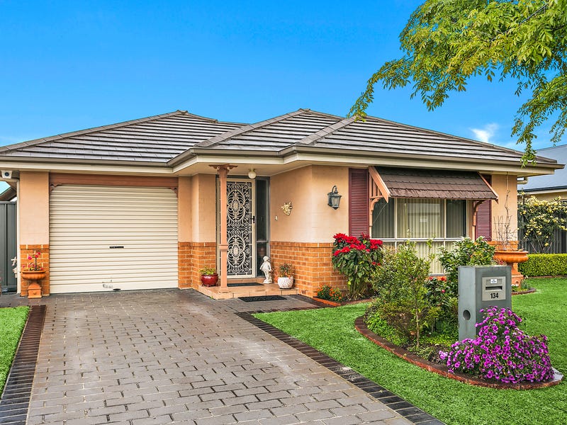 134 Haywards Bay Drive, Haywards Bay, NSW 2530