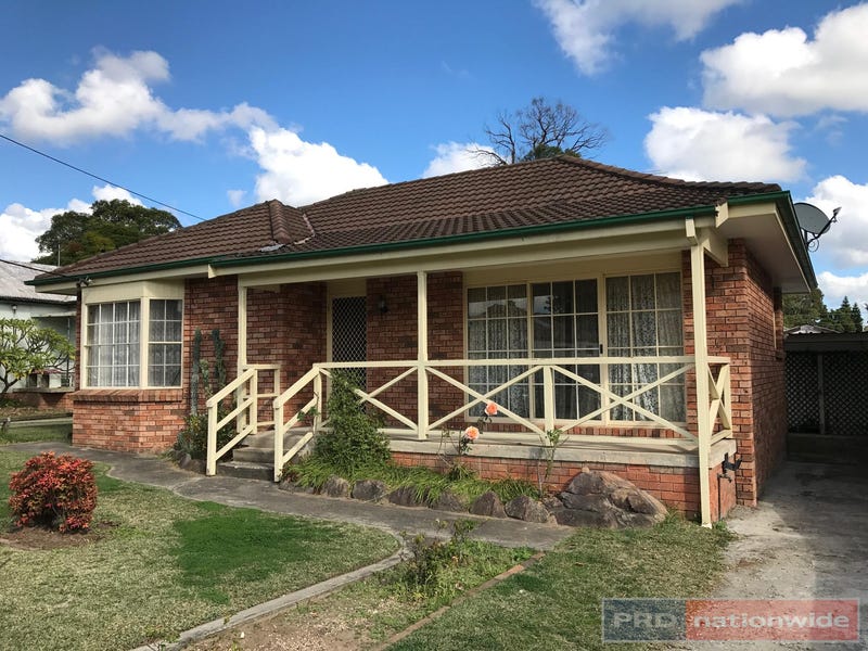 12 Worsley Street, East Hills, NSW 2213