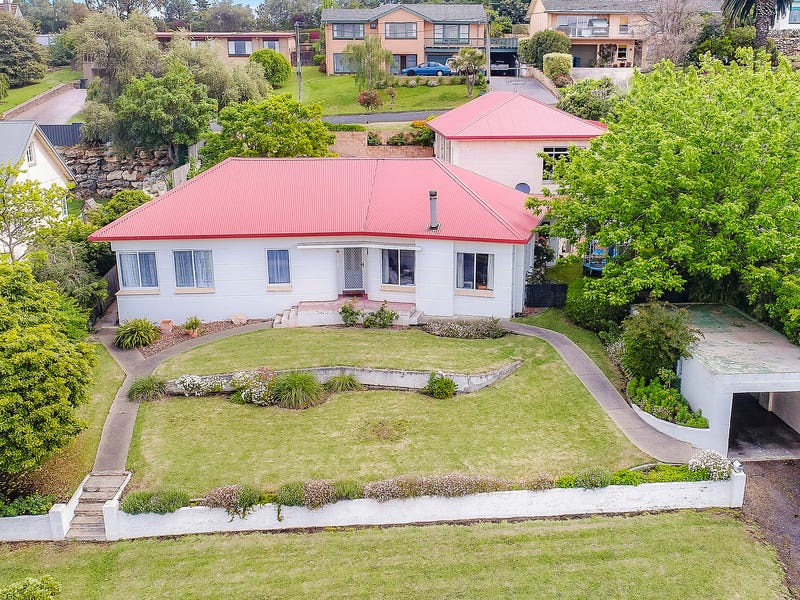 33 Lake Terrace W, Mount Gambier, SA 5290