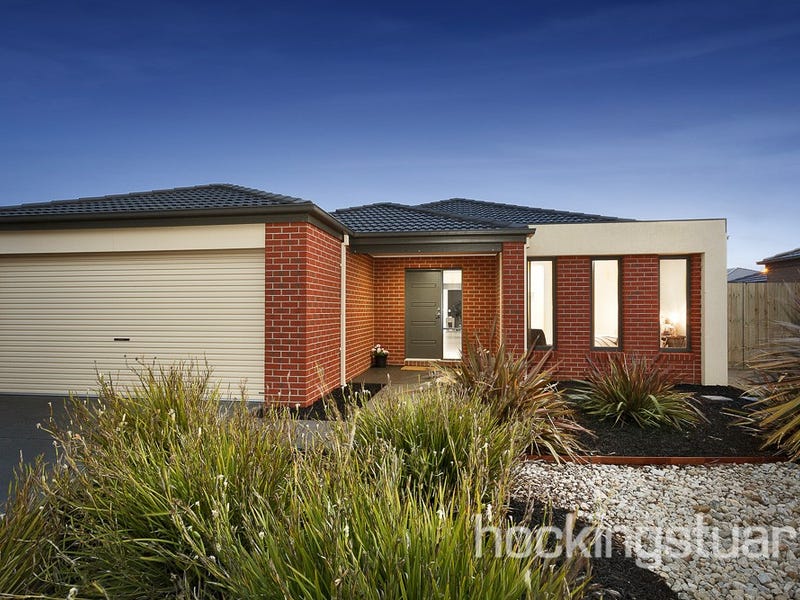 18 Ribbon Close, Point Cook, VIC 3030