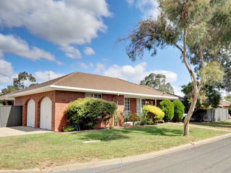 69 Lenne Street, Mooroopna, Vic 3629 Property Details