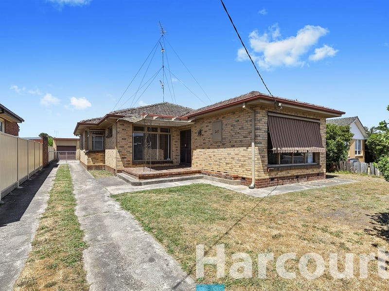 207 Albert Street, Sebastopol, VIC 3356
