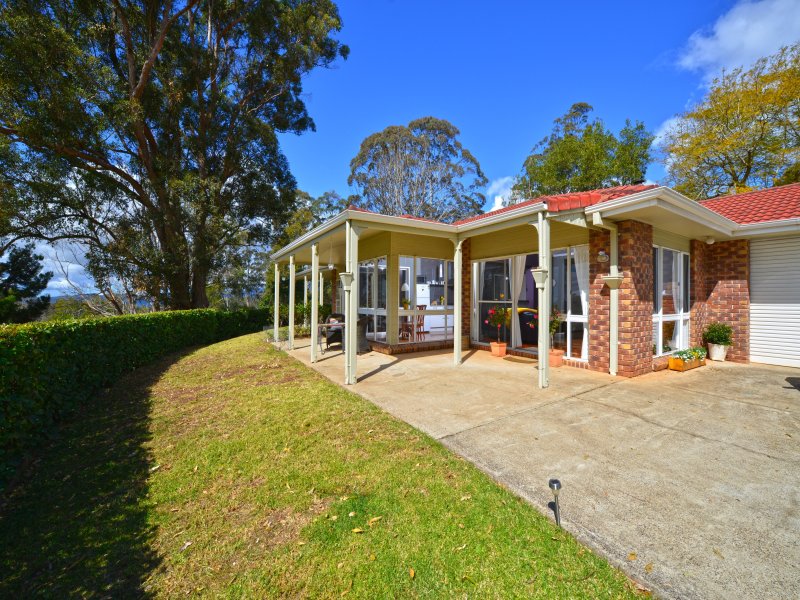 24 Bibaringa Close, Beechmont, Qld 4211 Property Details