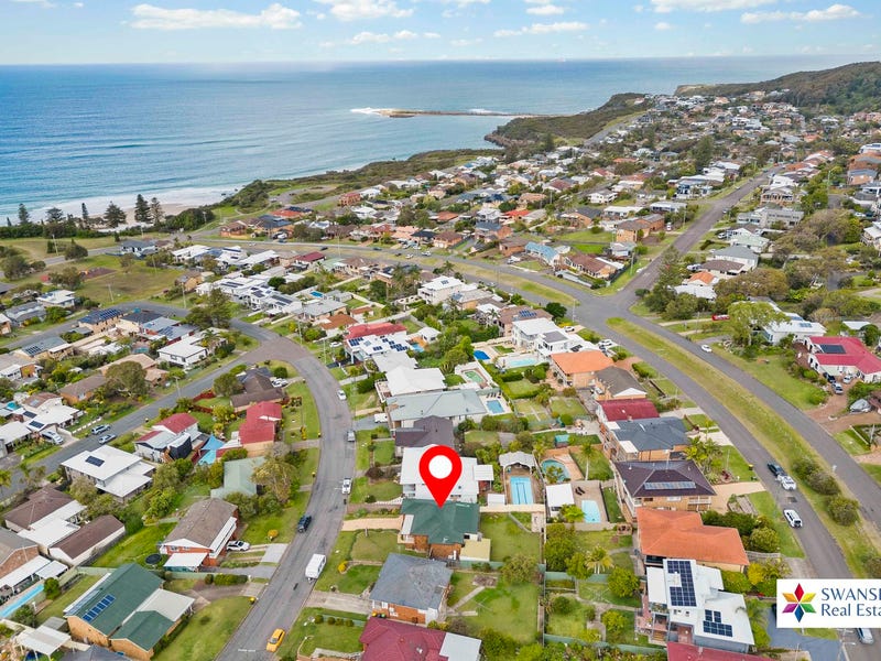 91 Macquarie Grove, Caves Beach, NSW 2281