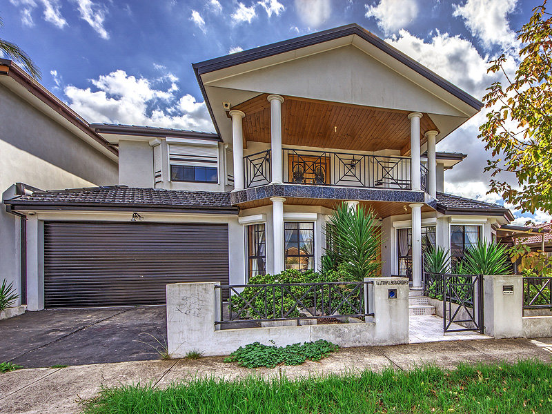 4 Marlborough Way, Sydenham, Vic 3037 Property Details