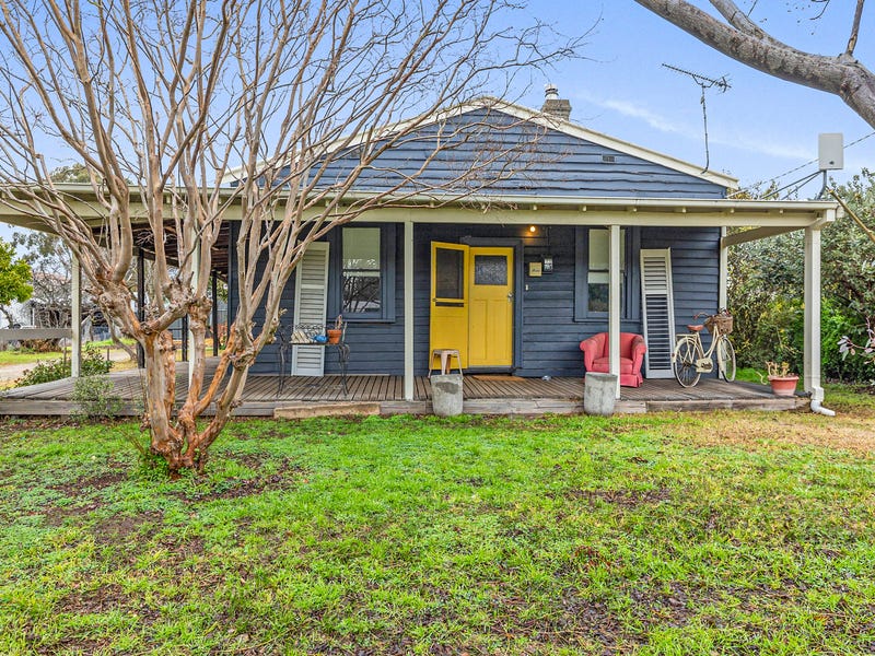 4 Smythe Street, Avenel, Vic 3664 House for Sale