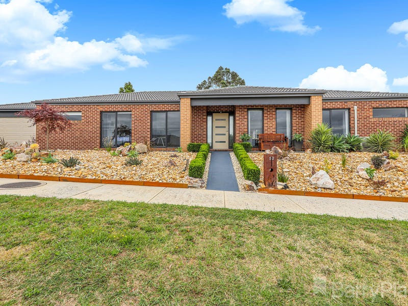52 Manikato Drive, Drouin, Vic 3818 Property Details