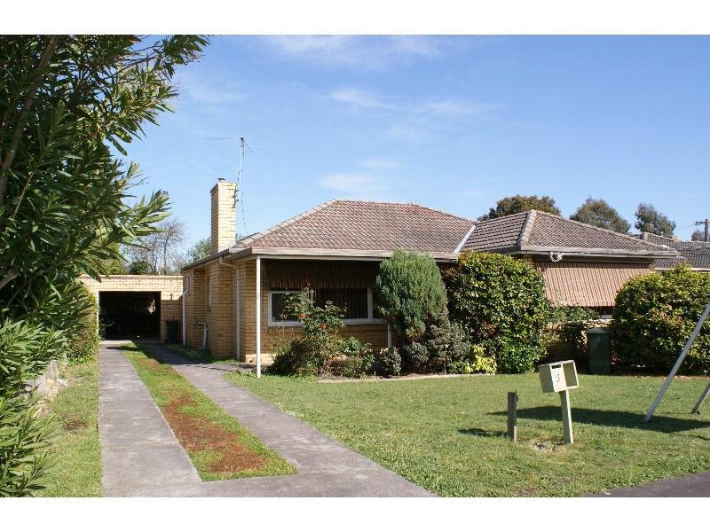 3 Fernhurst Drive, Glen Waverley, VIC 3150