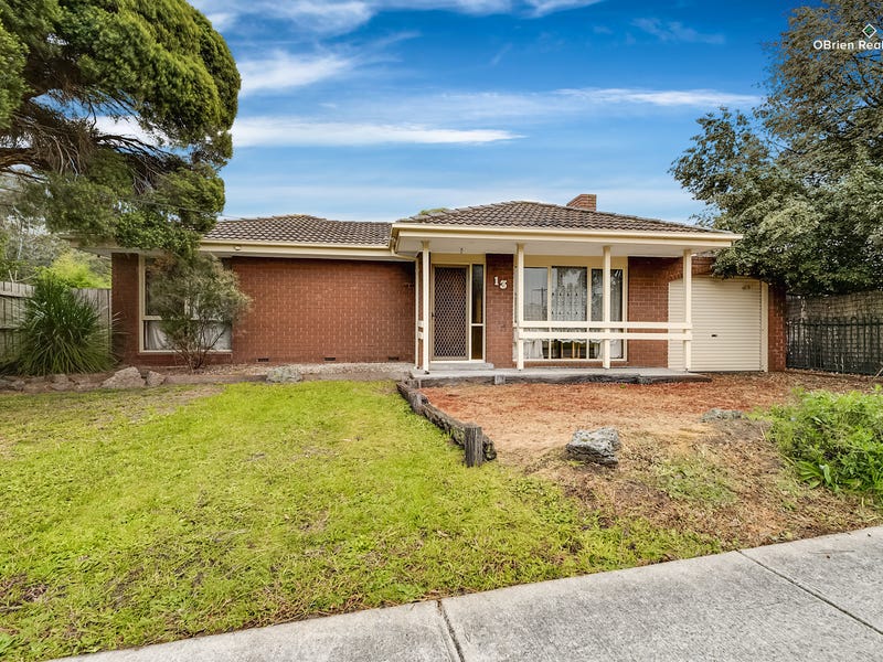 13 Lillian Street, Cranbourne, Vic 3977 Property Details