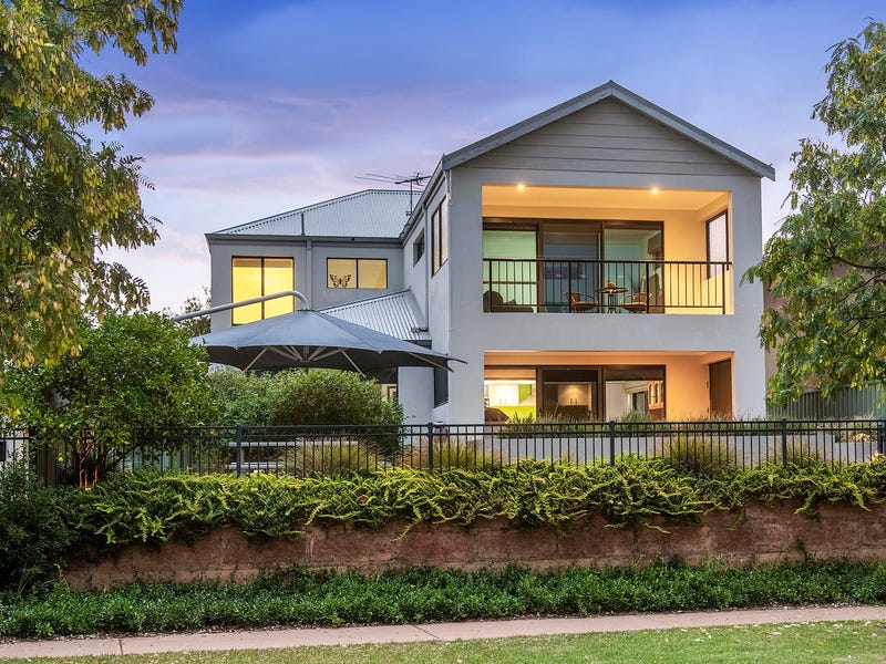 Houses for Sale in Aubin Grove, WA 6164