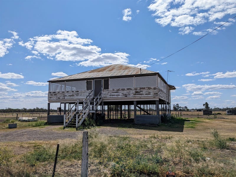 176 Sandalwood Avenue W, Dalby, QLD 4405