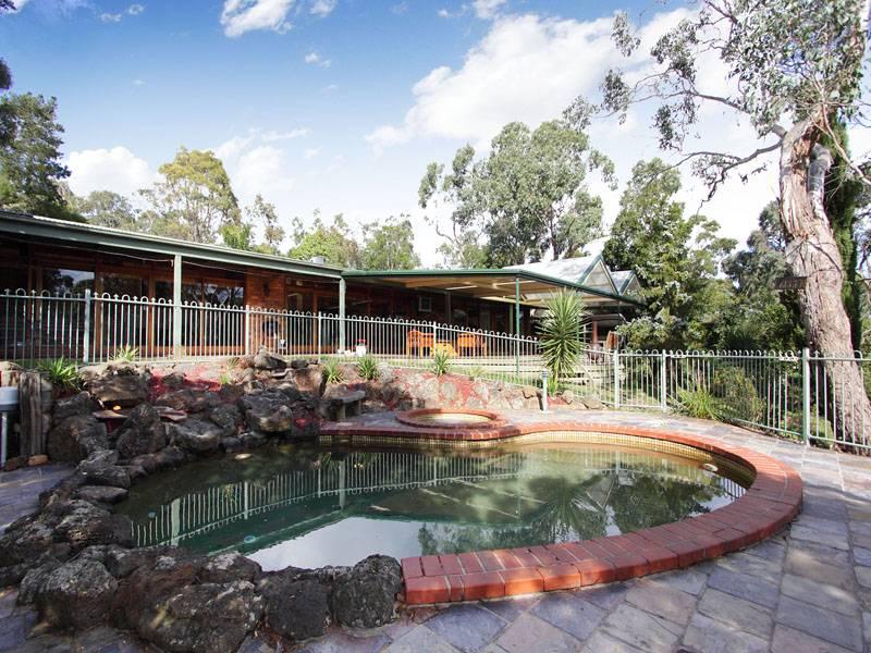 41 Mather Road, Mount Eliza, VIC 3930