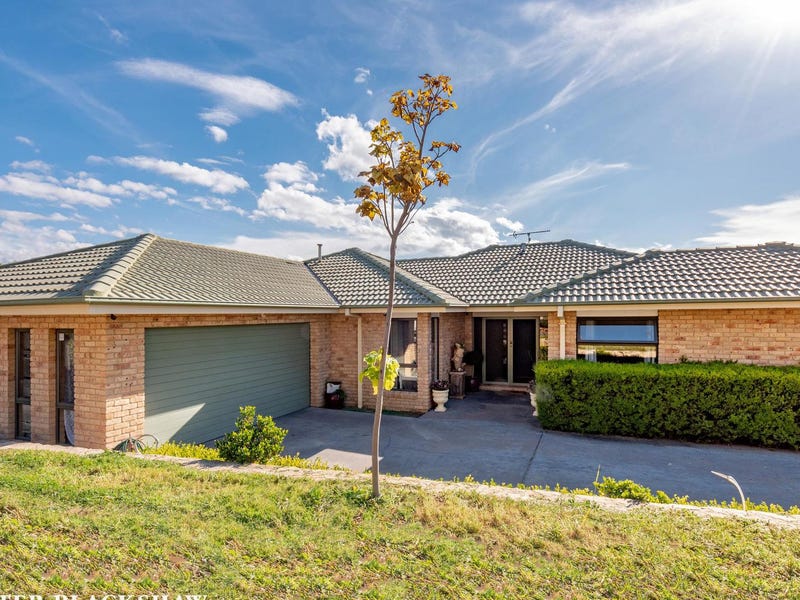 6 Crespin Place, Banks, ACT 2906 Property Details