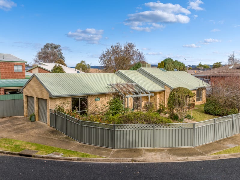 44 Willow Drive, Wangaratta, Vic 3677 House for Sale