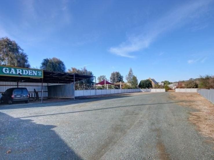 8688 Railway Road, Elmore, Vic 3558 House for Sale