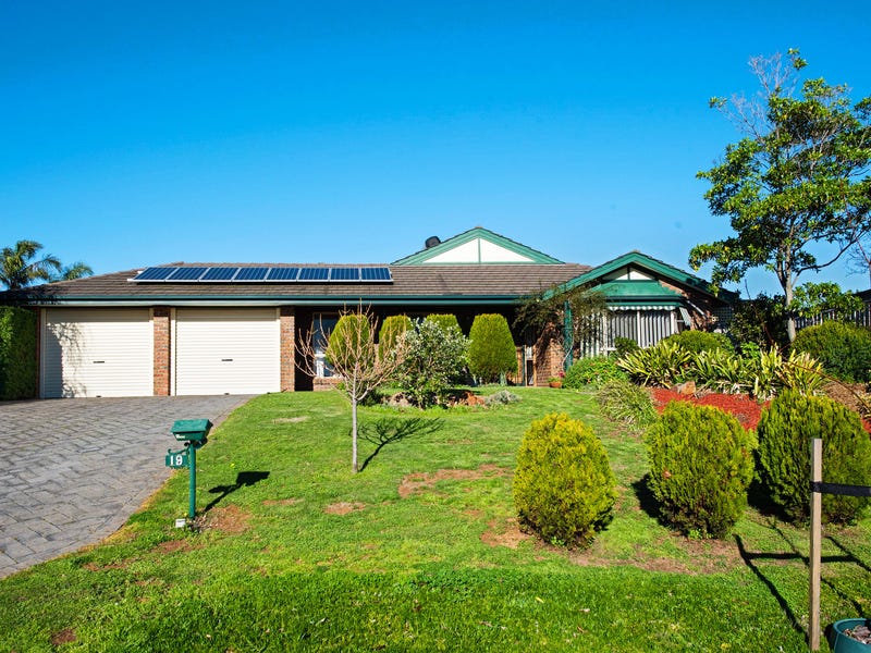 19 Foxfield Drive, Onkaparinga Hills, SA 5163