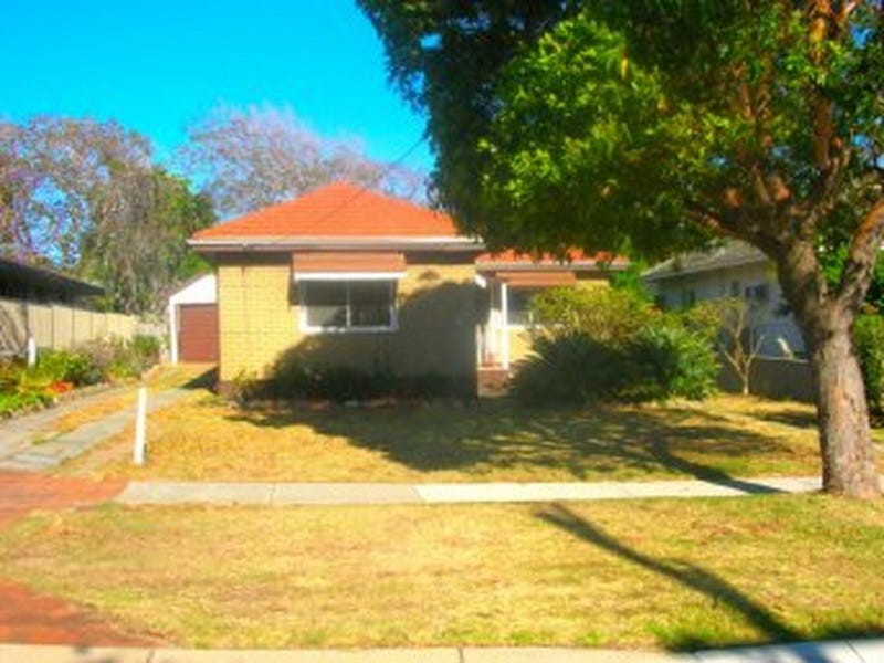 200 GILDERCLIFFE STREET, Scarborough, WA 6019 Property Details