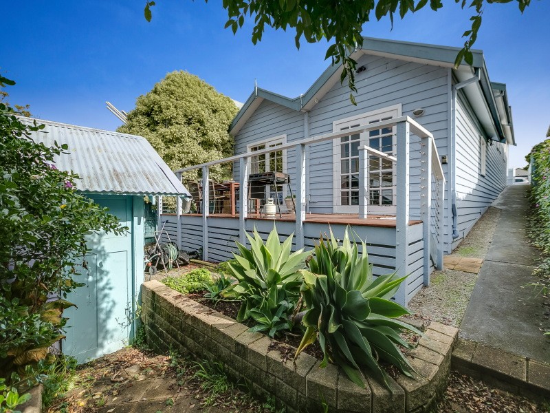 161 Gould Street, Frankston, Vic 3199 Property Details