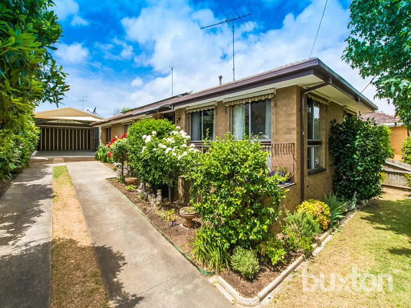 63 Iona Avenue, Belmont, Vic 3216 Property Details