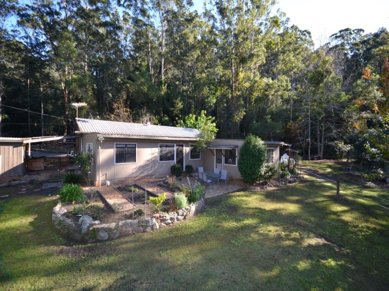 935 Illaroo Road, Tapitallee, NSW 2540 Property Details