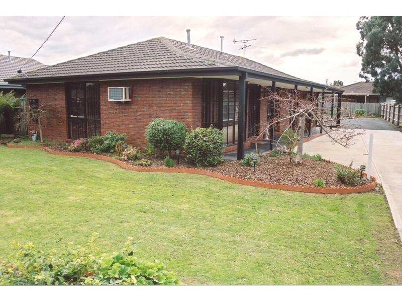 14 Cameron Way, Pakenham, Vic 3810 Property Details