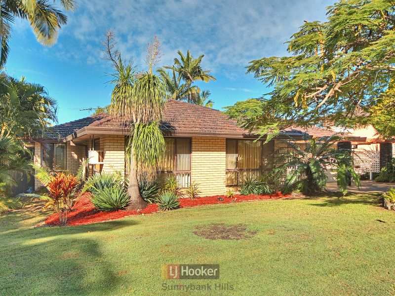 21 Trood Street, MacGregor, Qld 4109 Property Details
