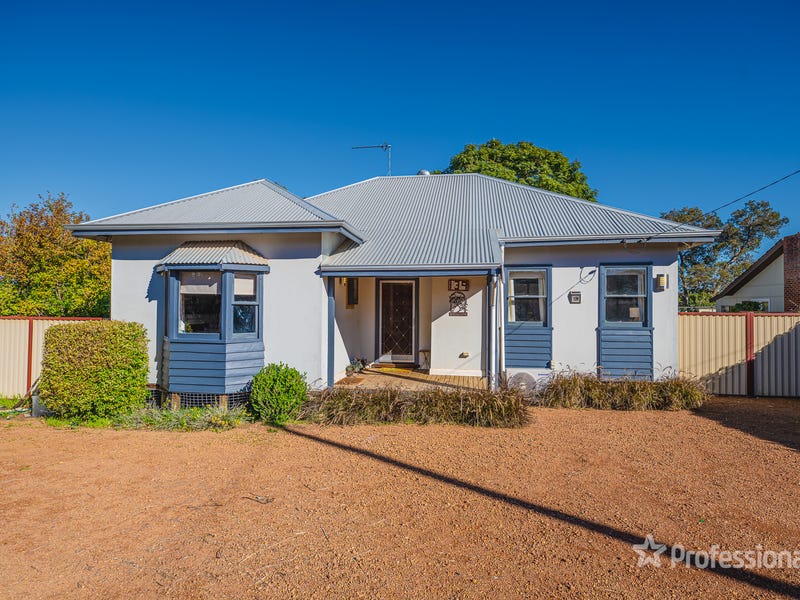 139 South Western Highway, Waroona, WA 6215 House for Sale
