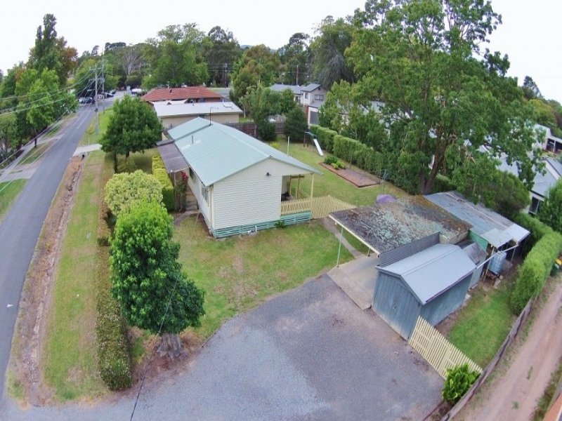 16 Ayres Road, Healesville, VIC 3777