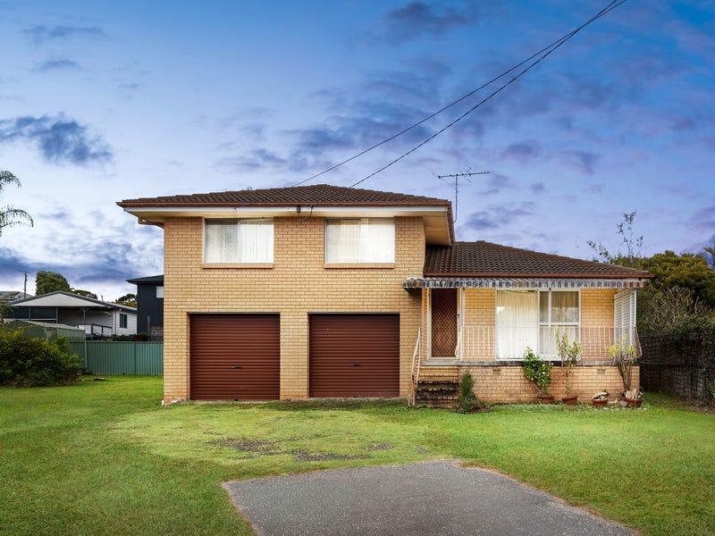 78 Donald Street, Woody Point, QLD 4019