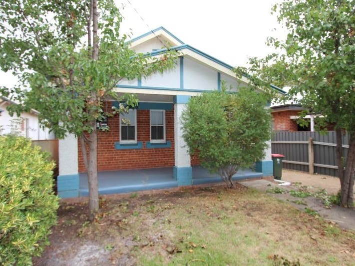 92 The Esplanade, Wagga Wagga, NSW 2650