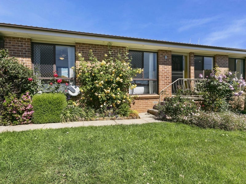 5/71 Donald Road, Queanbeyan, NSW 2620 Property Details