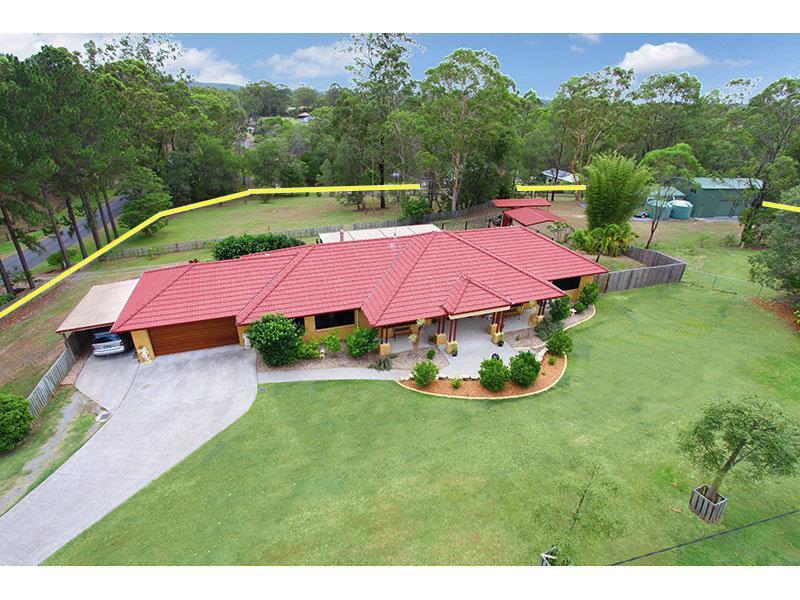 38 Country Crescent, Nerang, Qld 4211 Property Details