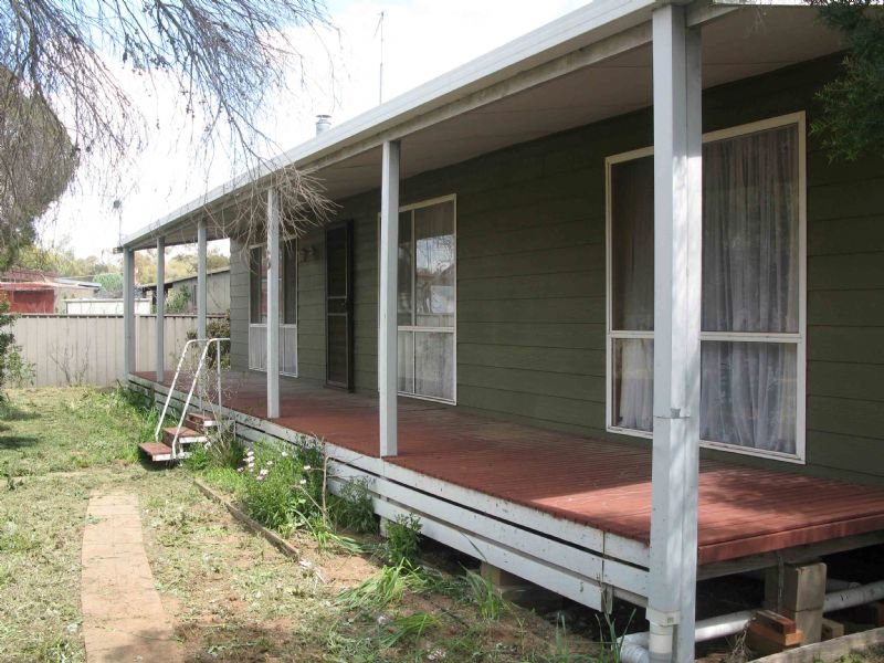 6 Burn Street, Tungamah, Vic 3728 Property Details