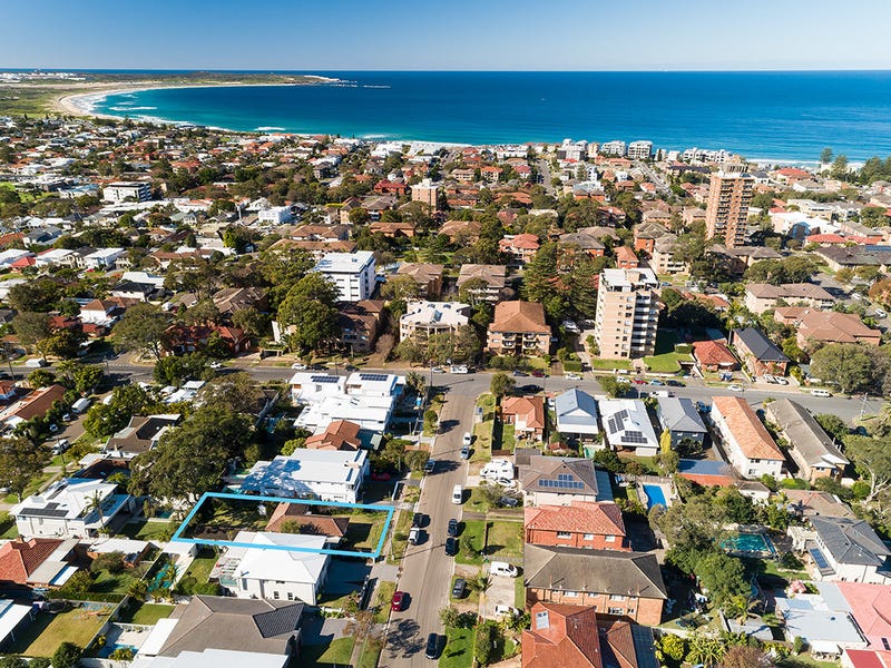 9 Flinders Road, Cronulla, NSW 2230 Property Details