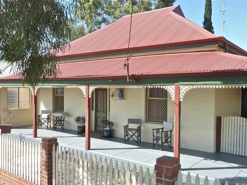 25 Gordon Street, Northam, WA 6401 Property Details