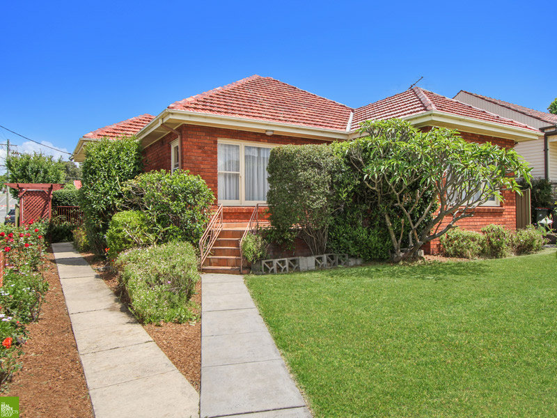 29 Cabbage Tree Lane, Fairy Meadow, NSW 2519