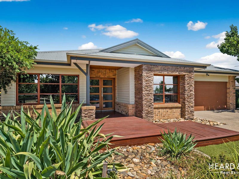 25 Lanark Drive, Junortoun, Vic 3551 Property Details