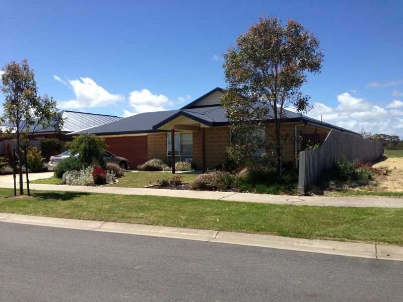 66 Meanderri Drive, Inverloch, VIC 3996