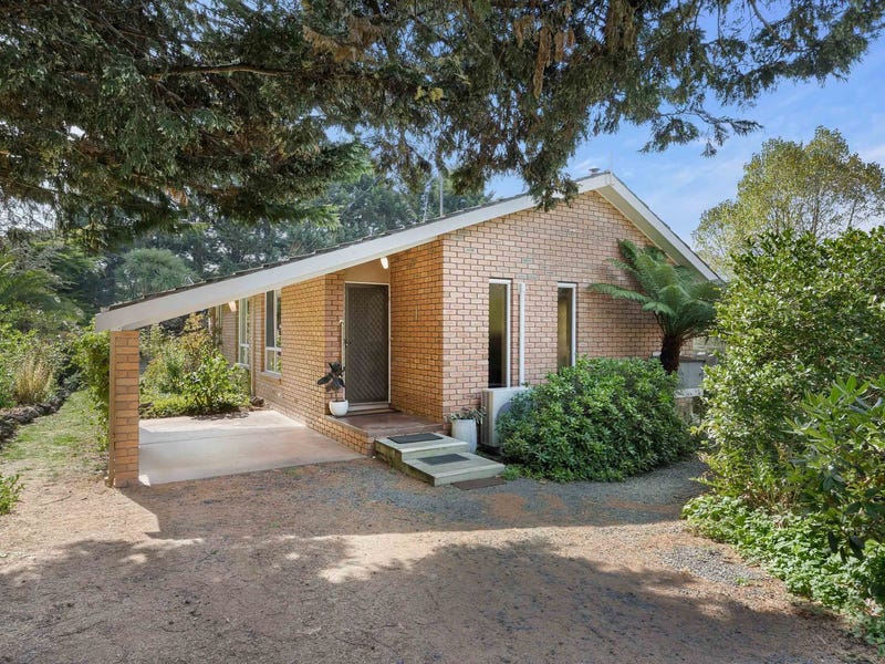 24 LintonCarngham Road, Linton, Vic 3360 Property Details