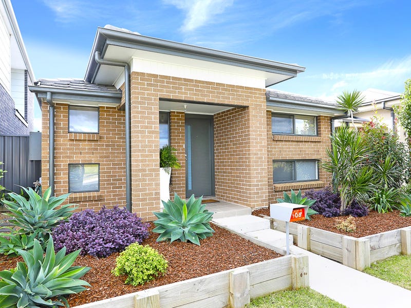 105 Glenmore Ridge Drive, Glenmore Park, NSW 2745