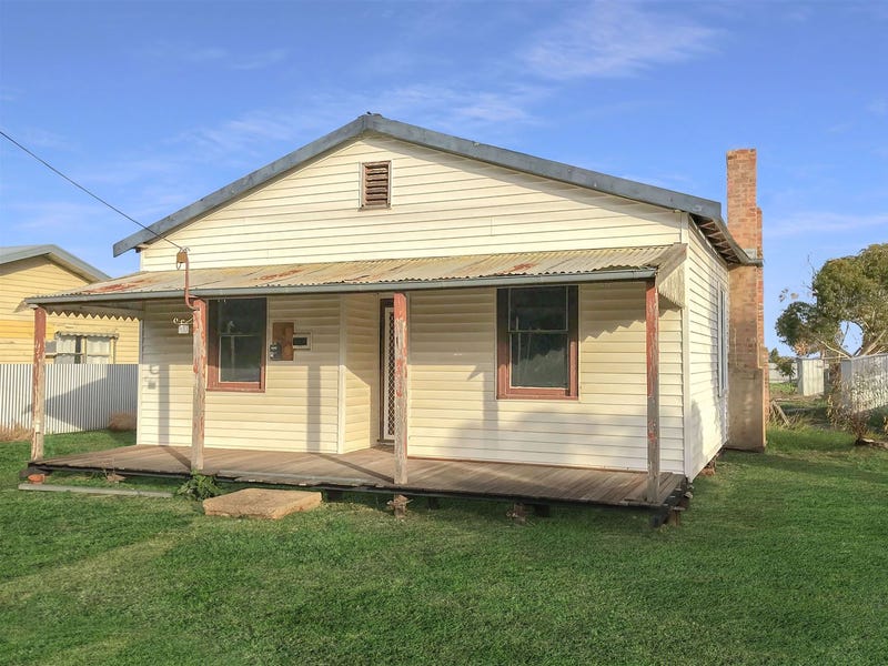 90 Victoria Street, Pyramid Hill, VIC 3575