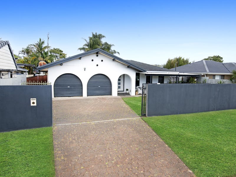 40 Japonica Drive, Palm Beach, QLD 4221